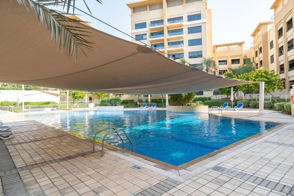 Vogue - The Greens And Views Appartement Dubai